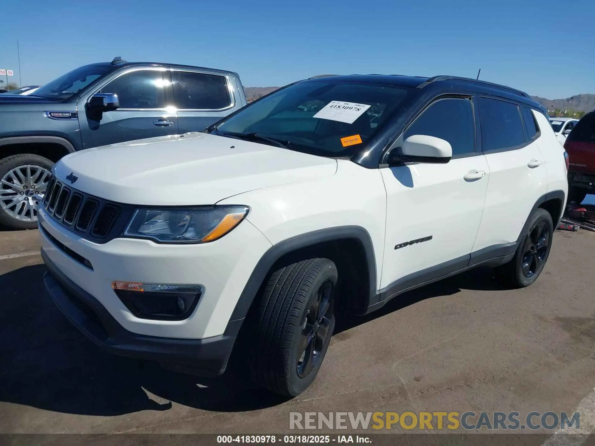 2 fotografías del automóvil dañado 3C4NJDBBXLT203932 JEEP COMPASS 2020