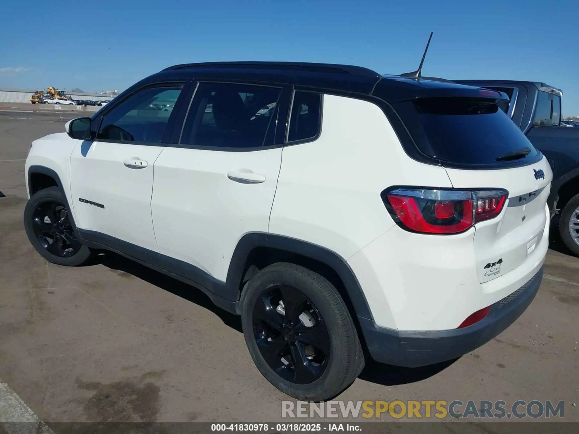 3 fotografías del automóvil dañado 3C4NJDBBXLT203932 JEEP COMPASS 2020
