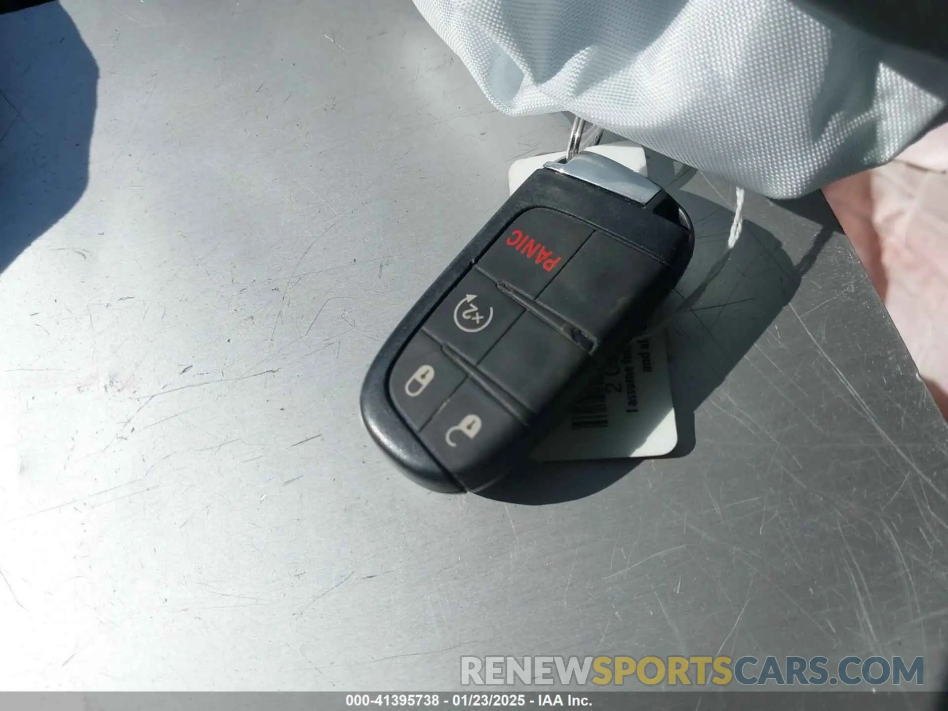 11 fotografías del automóvil dañado 3C4NJDBBXLT205244 JEEP COMPASS 2020