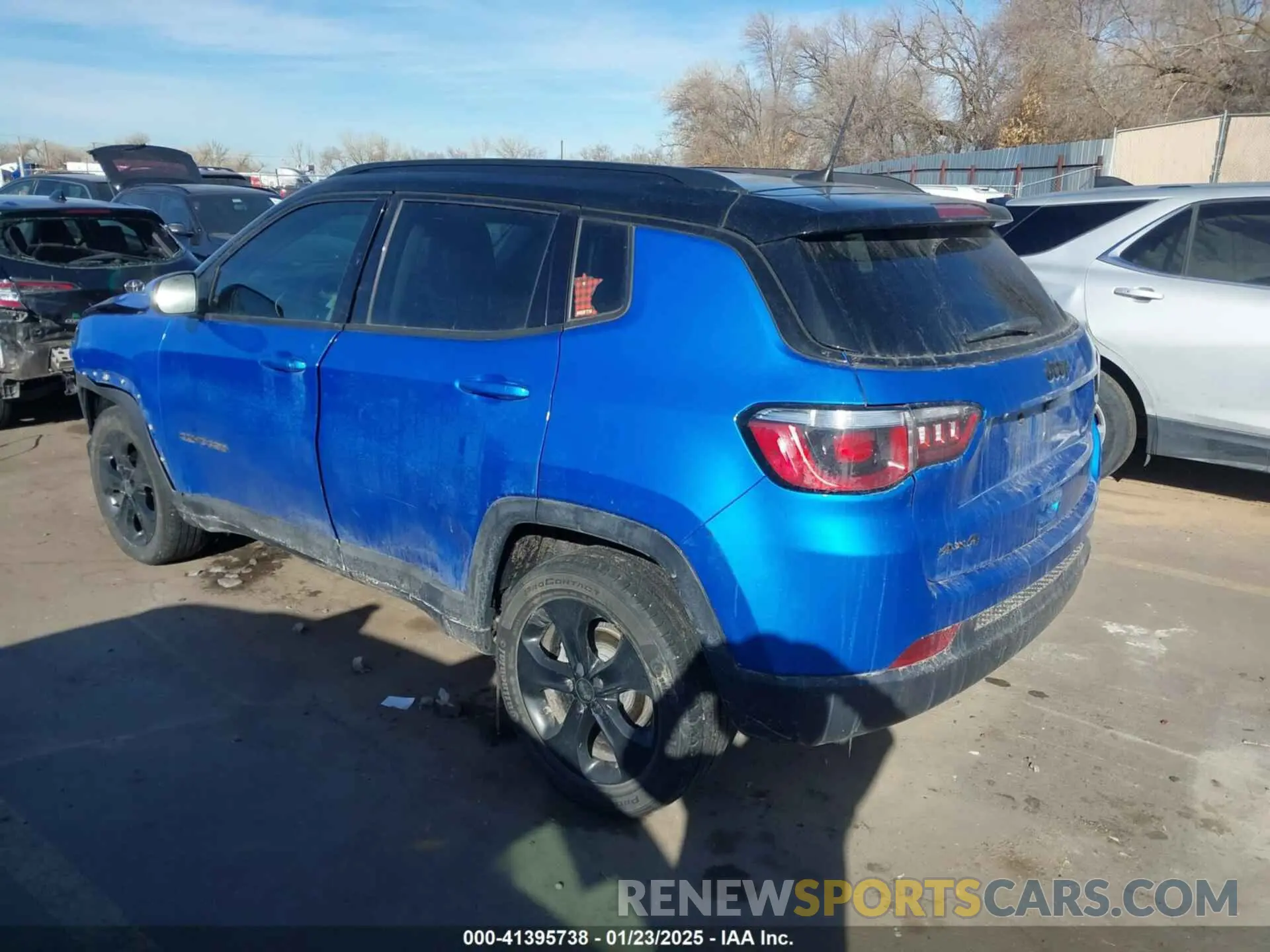 3 fotografías del automóvil dañado 3C4NJDBBXLT205244 JEEP COMPASS 2020