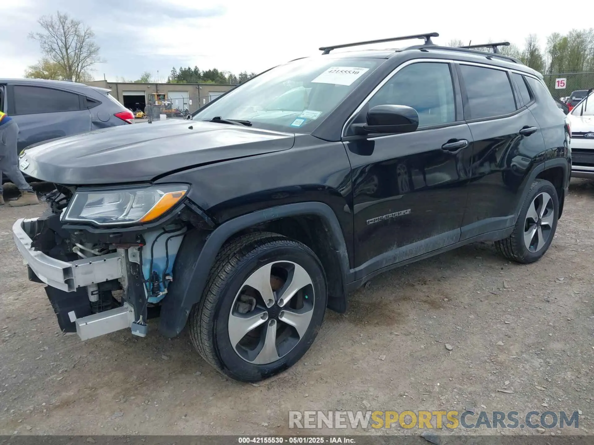 2 fotografías del automóvil dañado 3C4NJDBBXLT256632 JEEP COMPASS 2020