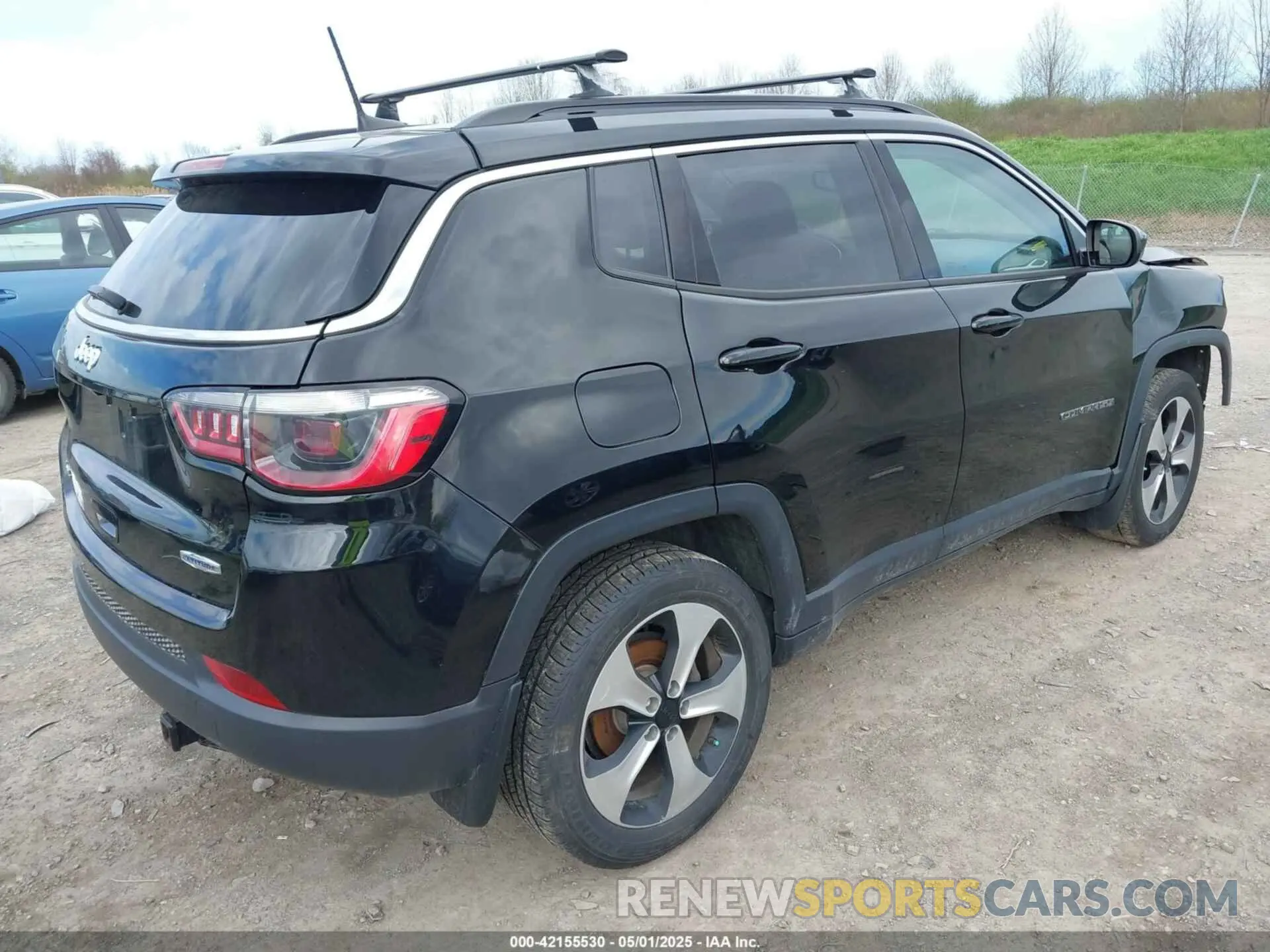 4 fotografías del automóvil dañado 3C4NJDBBXLT256632 JEEP COMPASS 2020