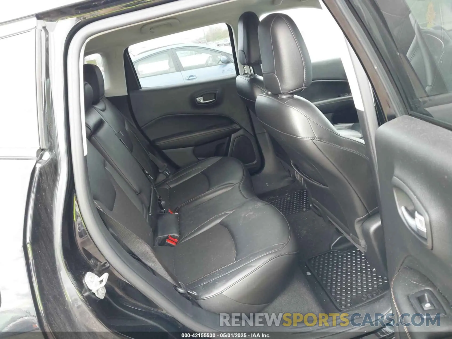 8 fotografías del automóvil dañado 3C4NJDBBXLT256632 JEEP COMPASS 2020