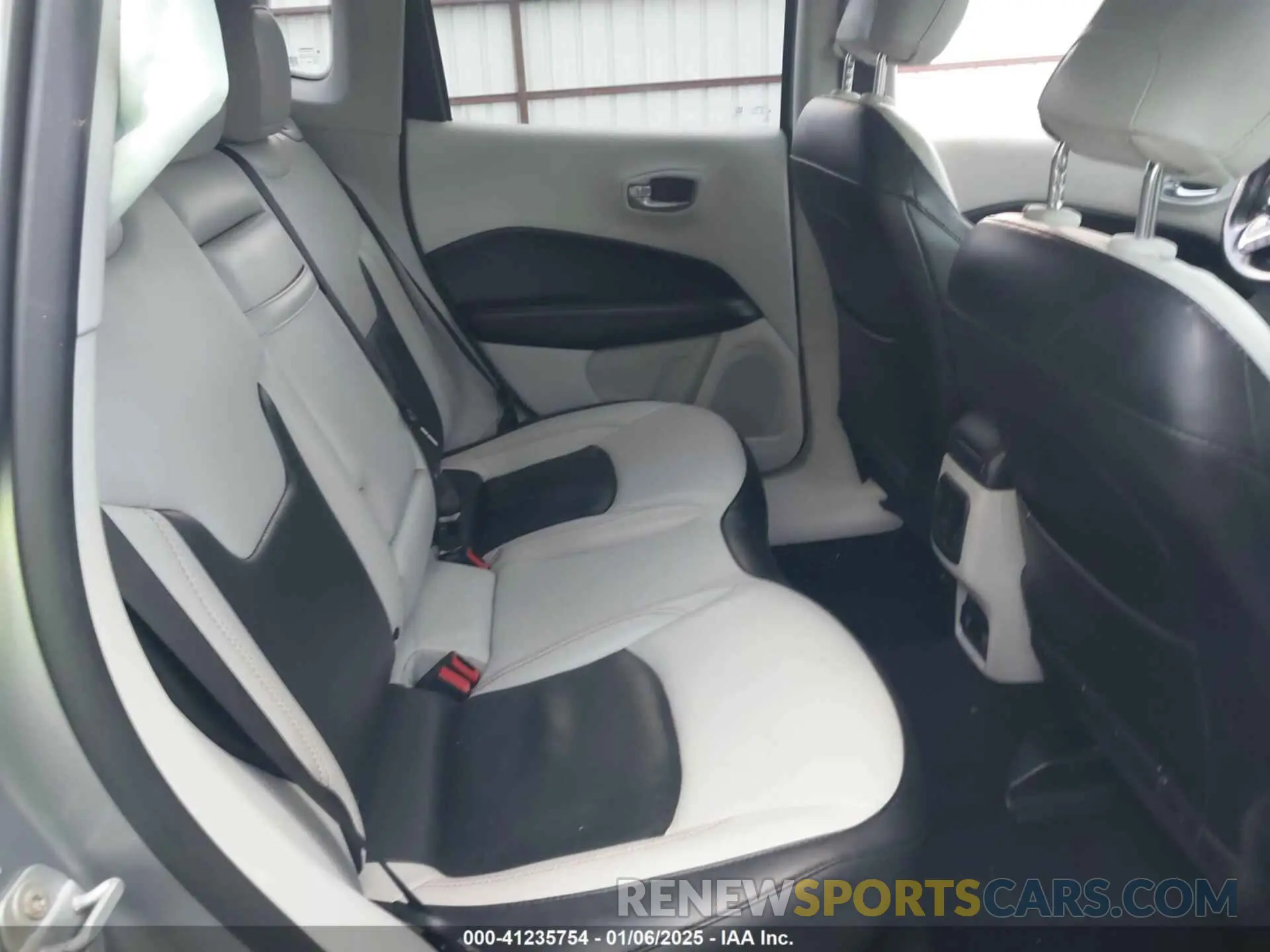 8 fotografías del automóvil dañado 3C4NJDCB0LT127507 JEEP COMPASS 2020