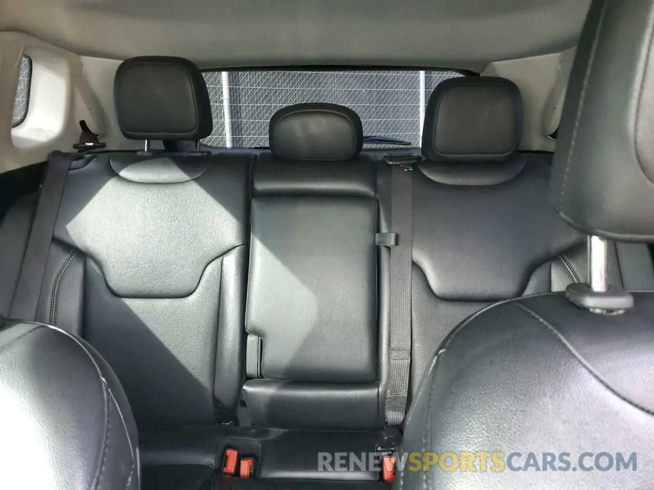 10 fotografías del automóvil dañado 3C4NJDCB0LT195905 JEEP COMPASS 2020