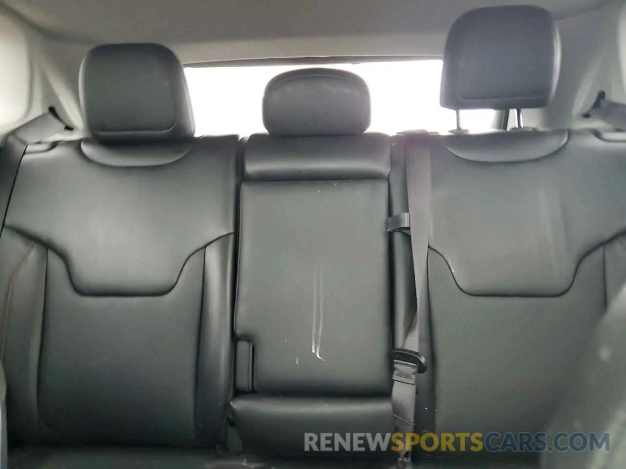 10 fotografías del automóvil dañado 3C4NJDCB0LT233813 JEEP COMPASS 2020