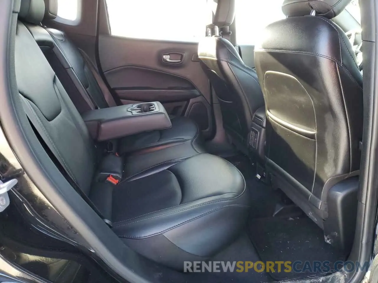 12 fotografías del automóvil dañado 3C4NJDCB1LT119268 JEEP COMPASS 2020