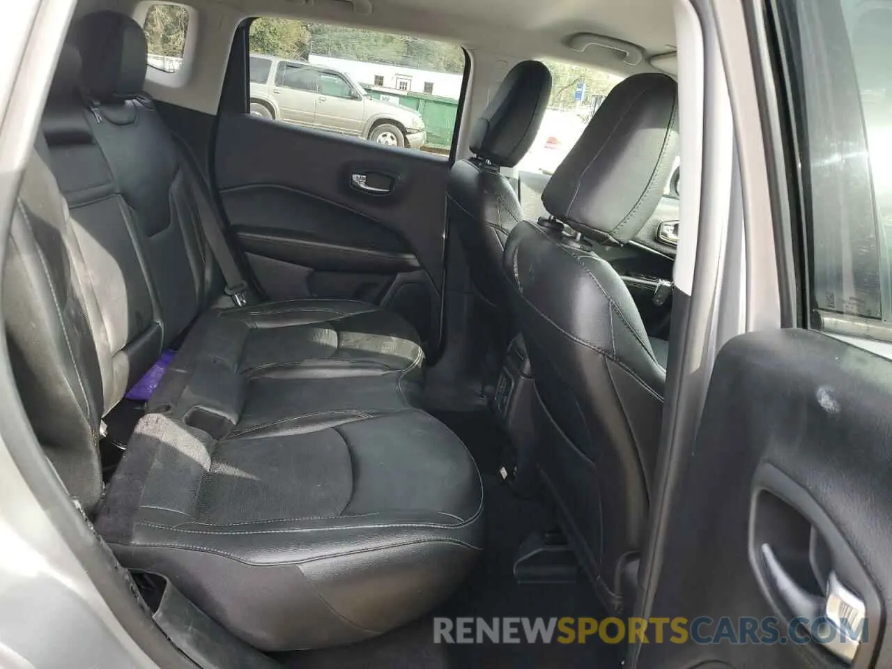10 fotografías del automóvil dañado 3C4NJDCB3LT128070 JEEP COMPASS 2020