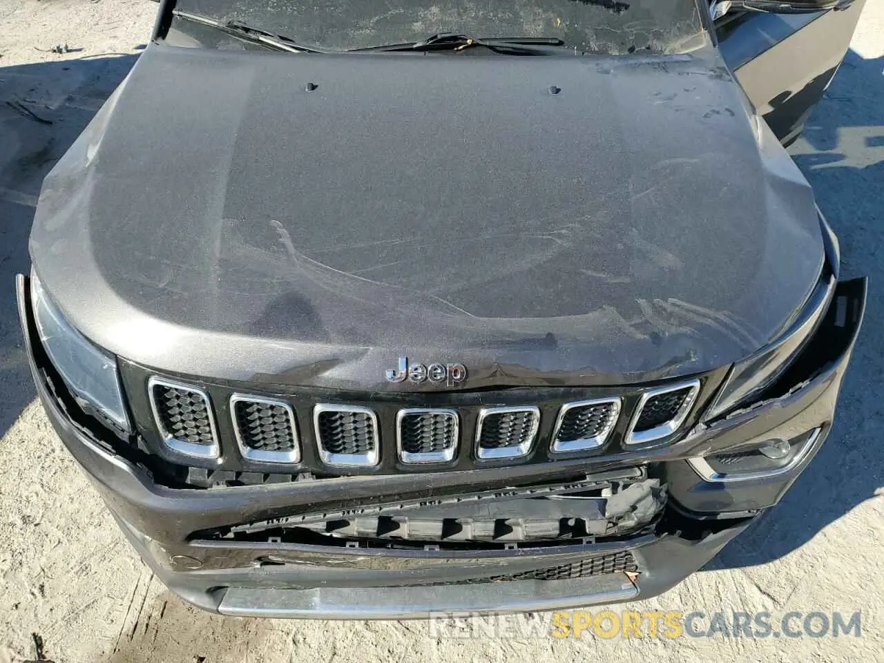 12 fotografías del automóvil dañado 3C4NJDCB3LT133060 JEEP COMPASS 2020