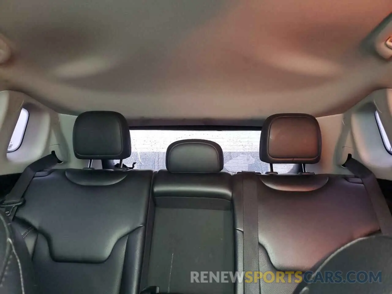 10 fotografías del automóvil dañado 3C4NJDCB4LT119930 JEEP COMPASS 2020