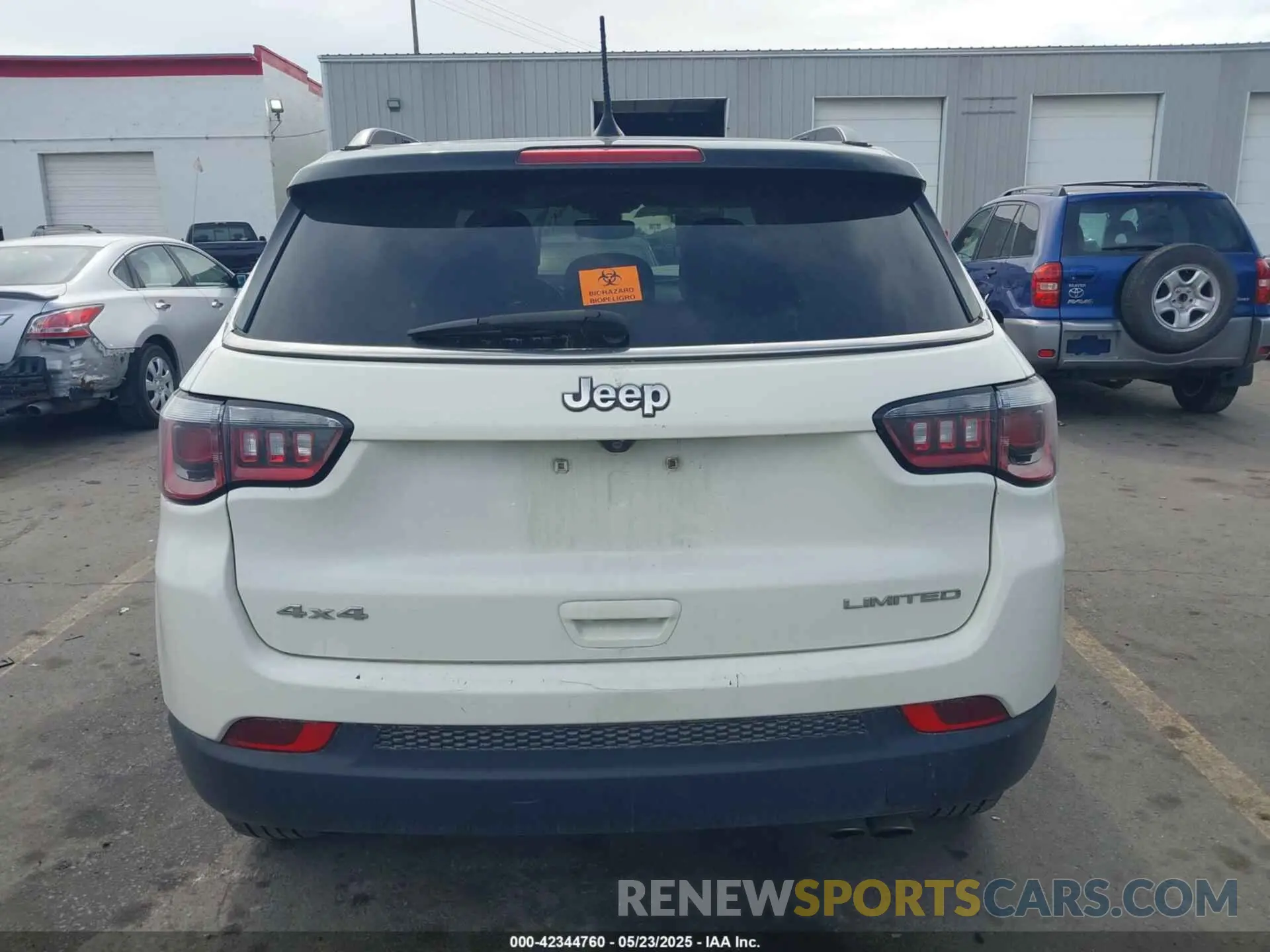 16 fotografías del automóvil dañado 3C4NJDCB4LT122066 JEEP COMPASS 2020