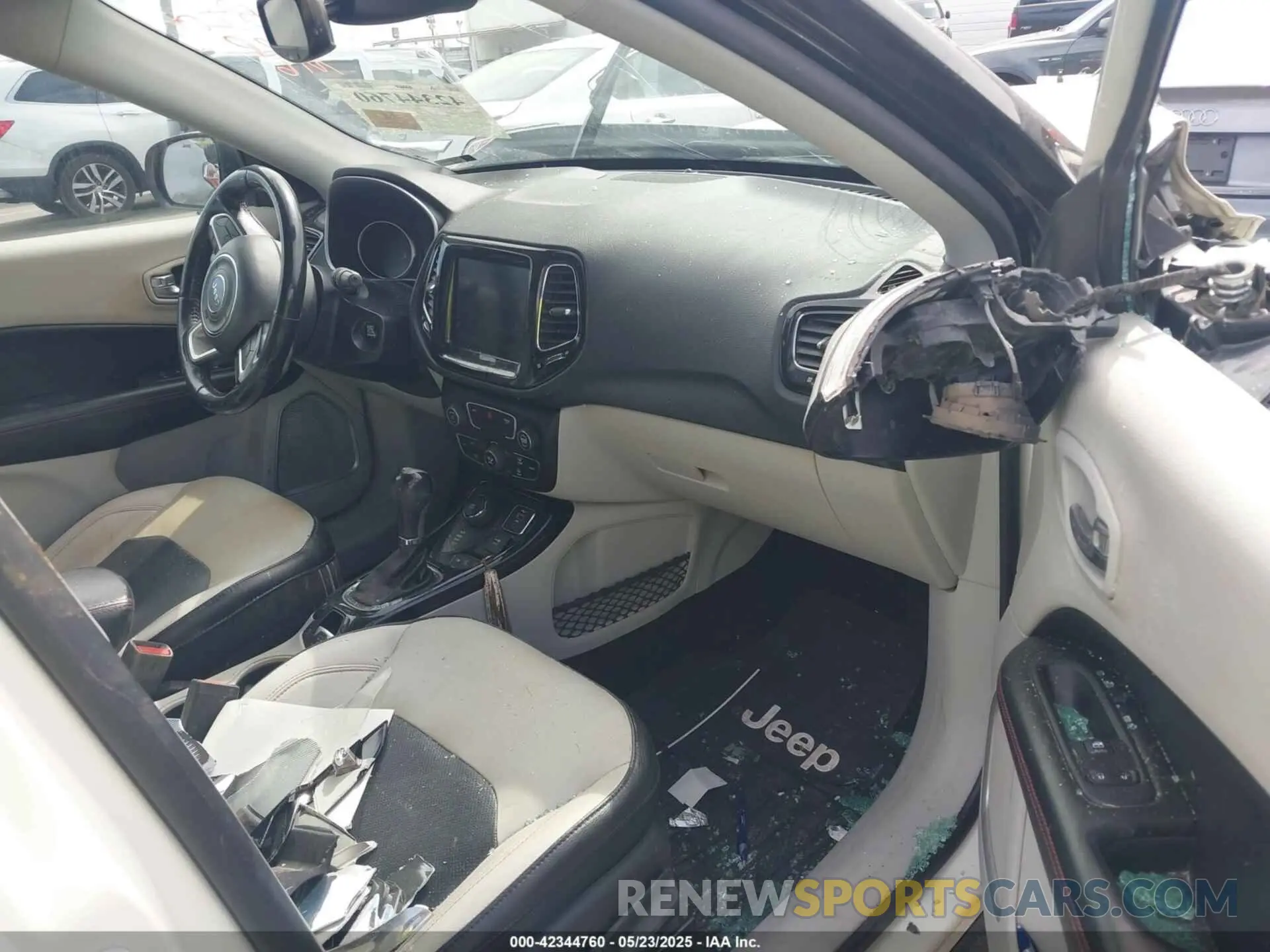 5 fotografías del automóvil dañado 3C4NJDCB4LT122066 JEEP COMPASS 2020