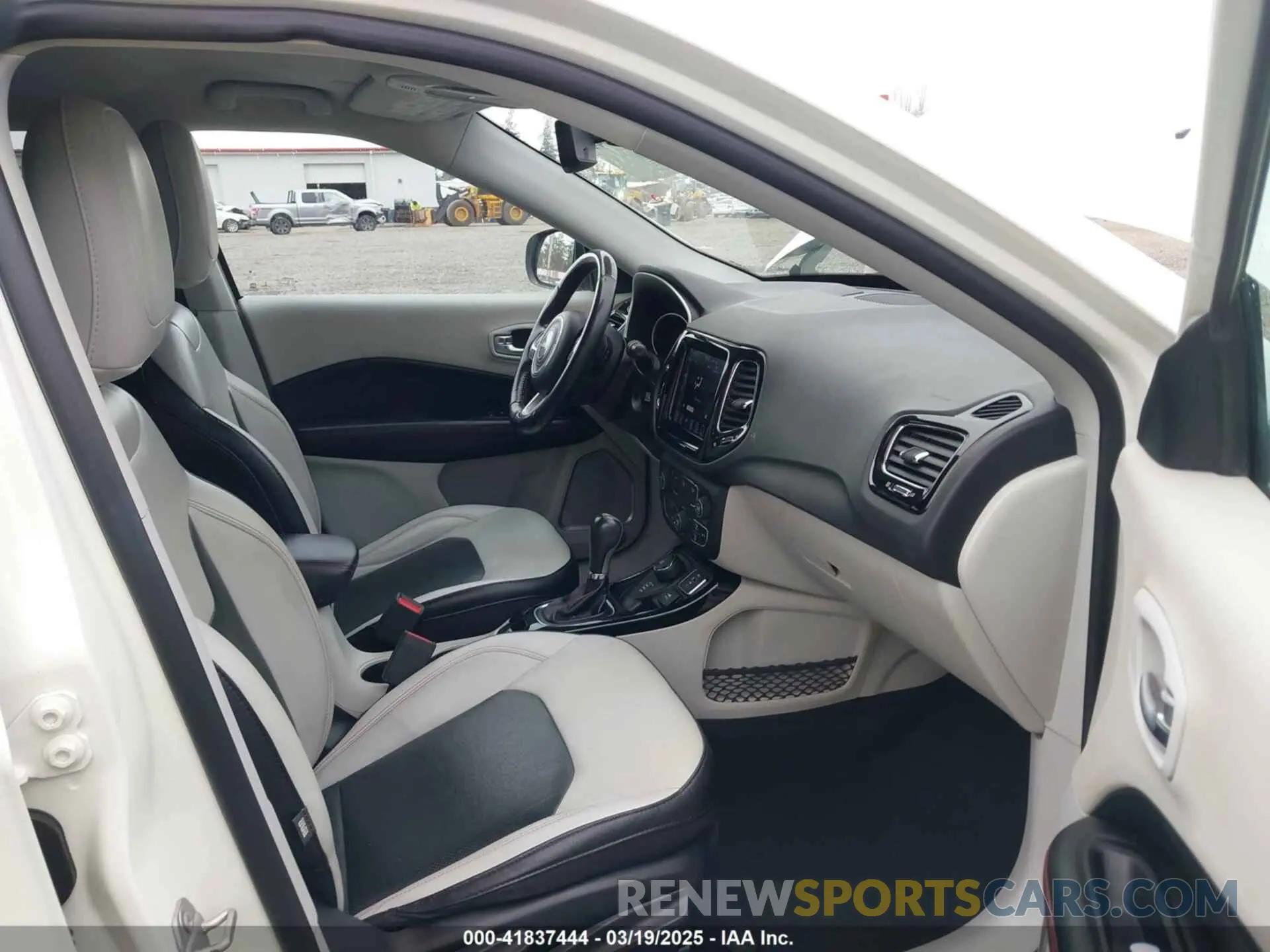 5 fotografías del automóvil dañado 3C4NJDCB5LT153584 JEEP COMPASS 2020