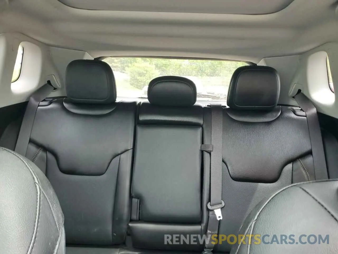 10 fotografías del automóvil dañado 3C4NJDCB5LT193843 JEEP COMPASS 2020