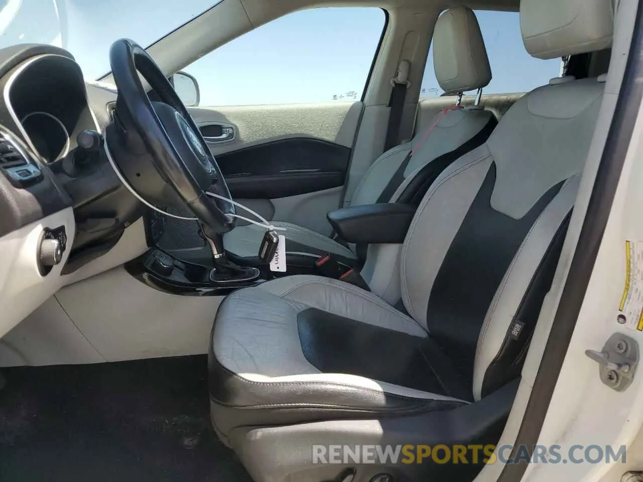 7 fotografías del automóvil dañado 3C4NJDCB6LT111487 JEEP COMPASS 2020