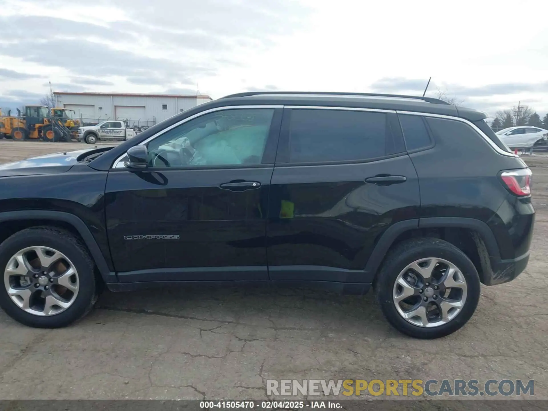 15 fotografías del automóvil dañado 3C4NJDCB6LT164075 JEEP COMPASS 2020