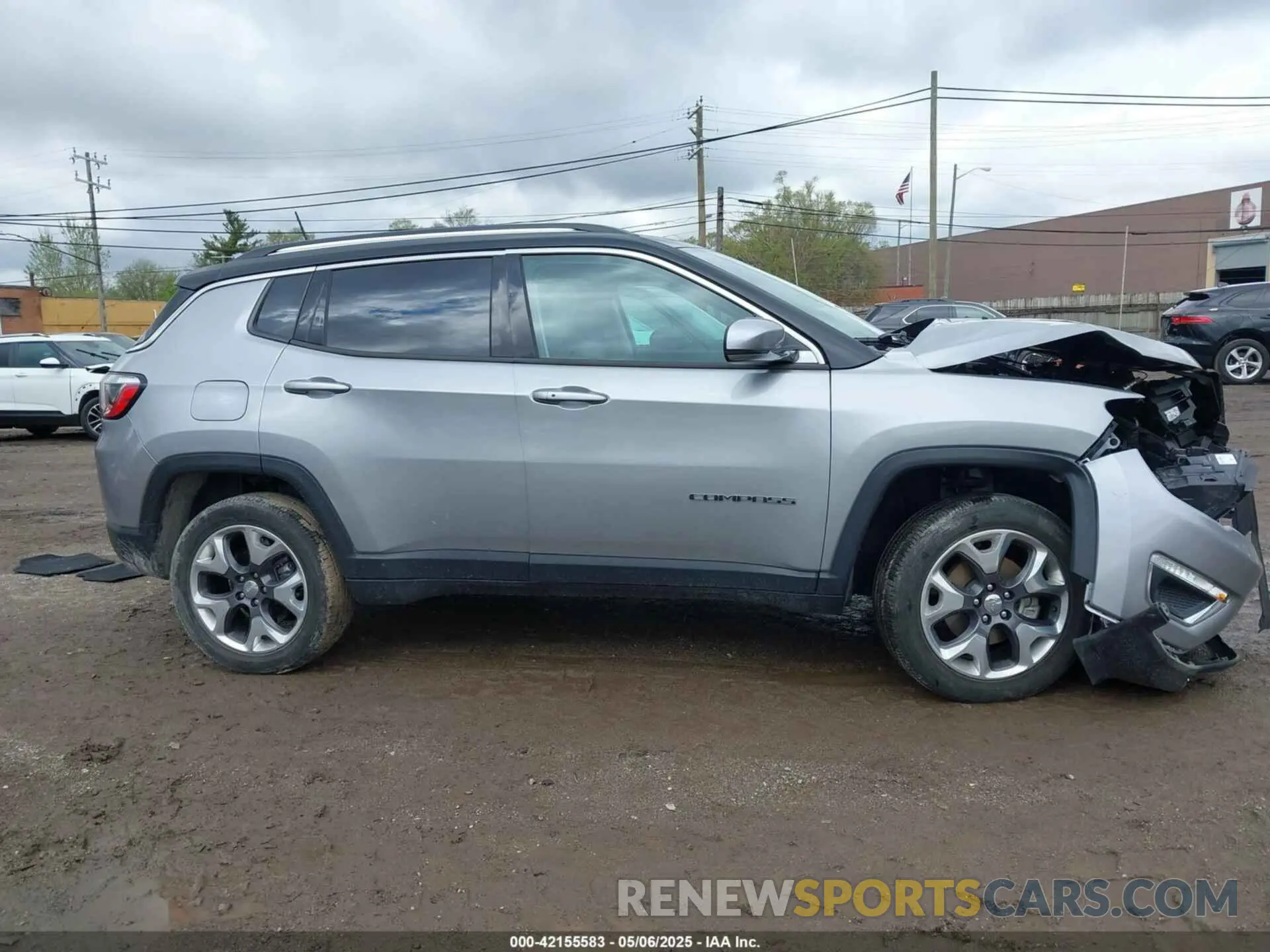13 fotografías del automóvil dañado 3C4NJDCB7LT233985 JEEP COMPASS 2020