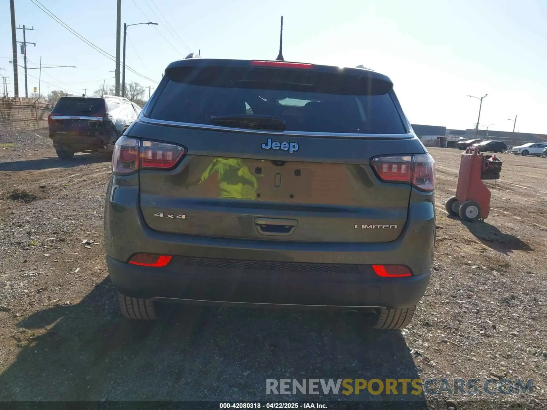 16 fotografías del automóvil dañado 3C4NJDCB8LT146337 JEEP COMPASS 2020