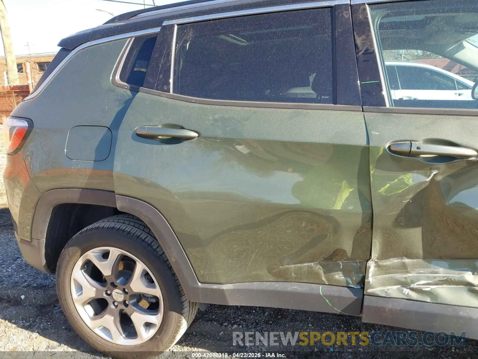 18 fotografías del automóvil dañado 3C4NJDCB8LT146337 JEEP COMPASS 2020