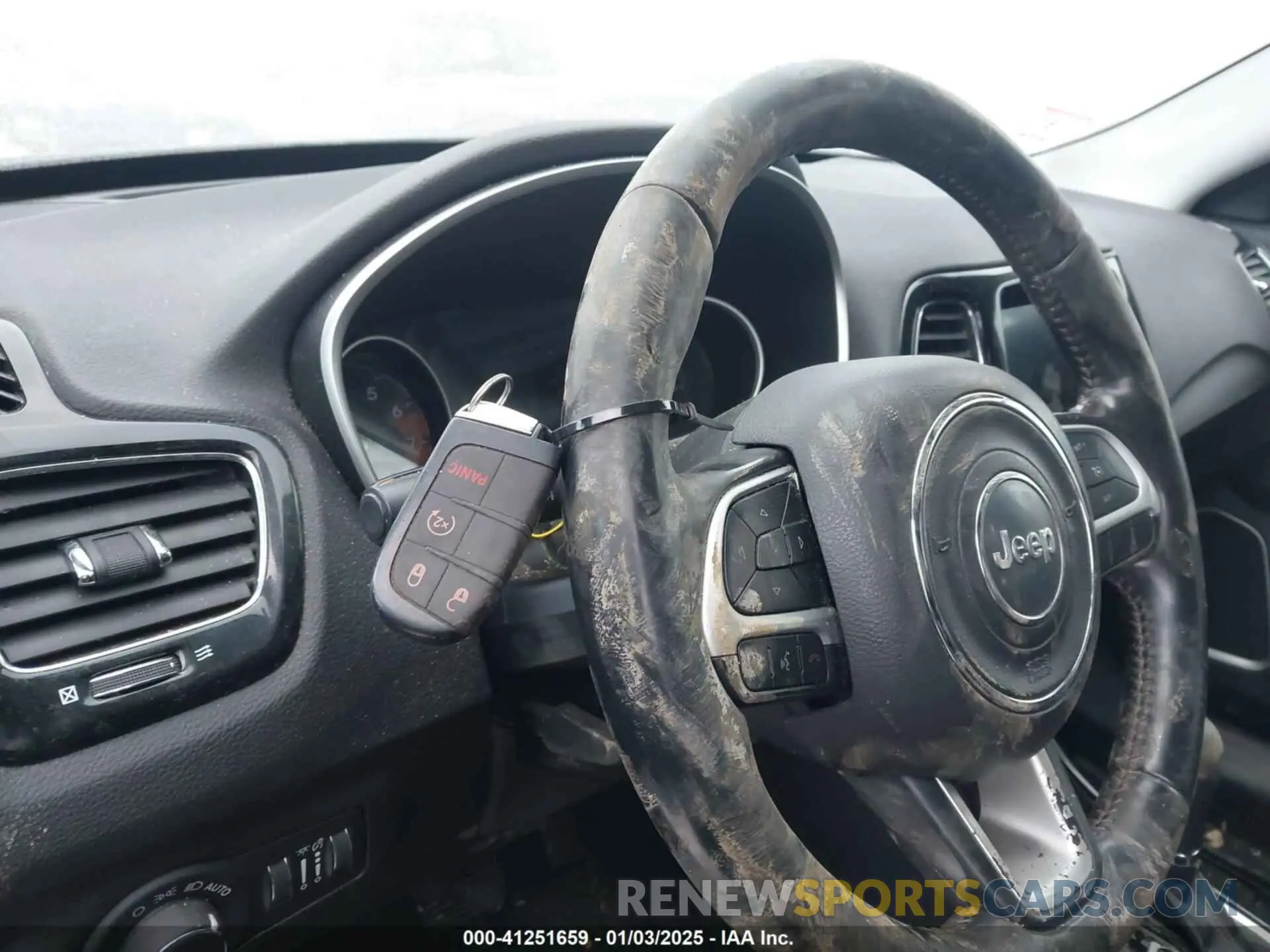 11 fotografías del automóvil dañado 3C4NJDCBXLT104350 JEEP COMPASS 2020