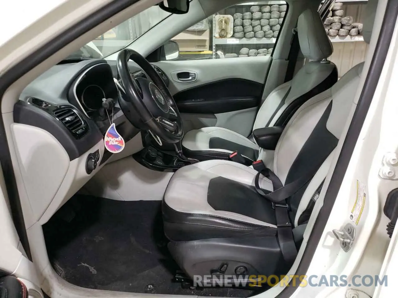 7 fotografías del automóvil dañado 3C4NJDCBXLT111668 JEEP COMPASS 2020