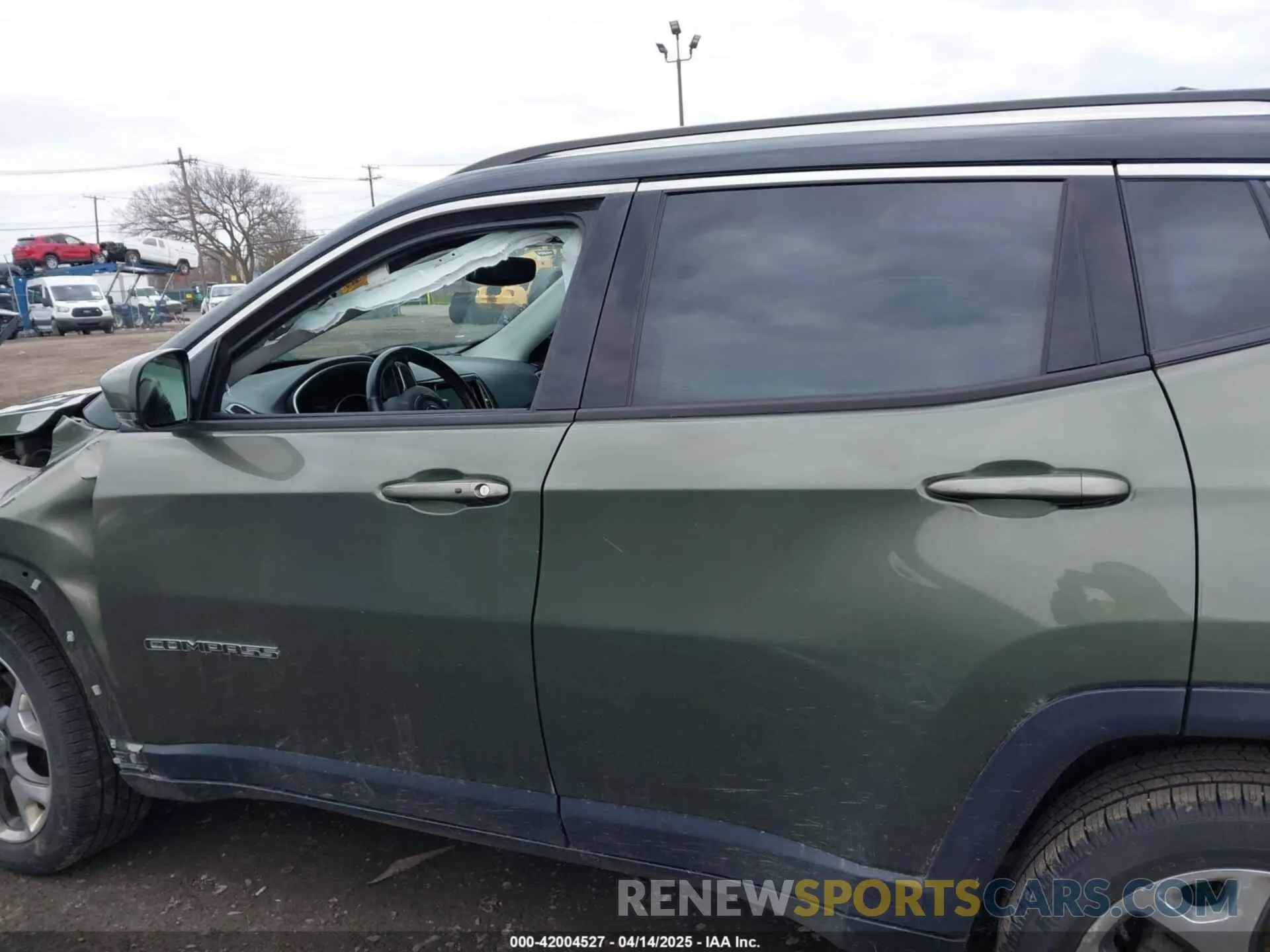 14 fotografías del automóvil dañado 3C4NJDCBXLT123657 JEEP COMPASS 2020