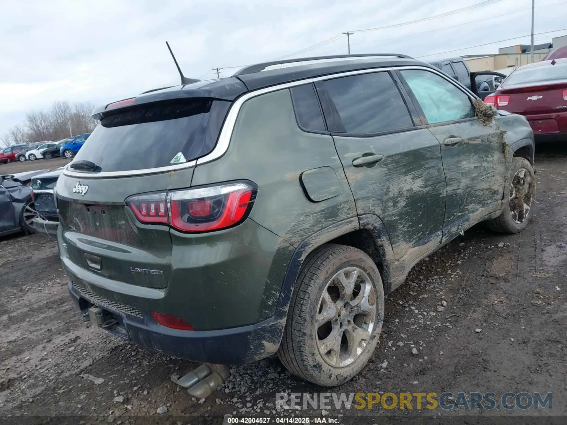 4 fotografías del automóvil dañado 3C4NJDCBXLT123657 JEEP COMPASS 2020
