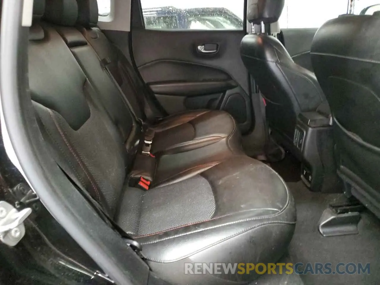 11 fotografías del automóvil dañado 3C4NJDDB0LT159324 JEEP COMPASS 2020