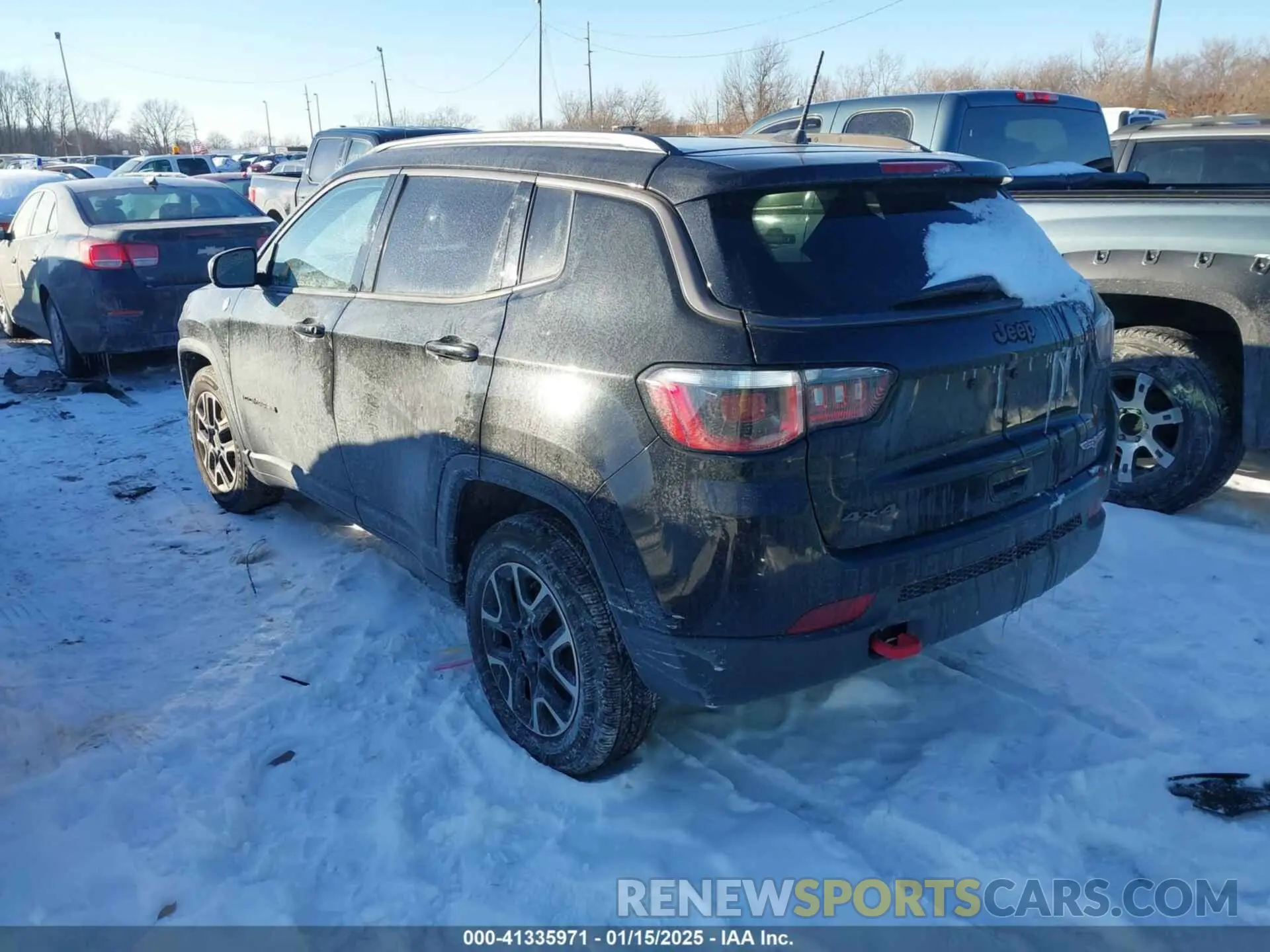 3 fotografías del automóvil dañado 3C4NJDDB0LT189312 JEEP COMPASS 2020