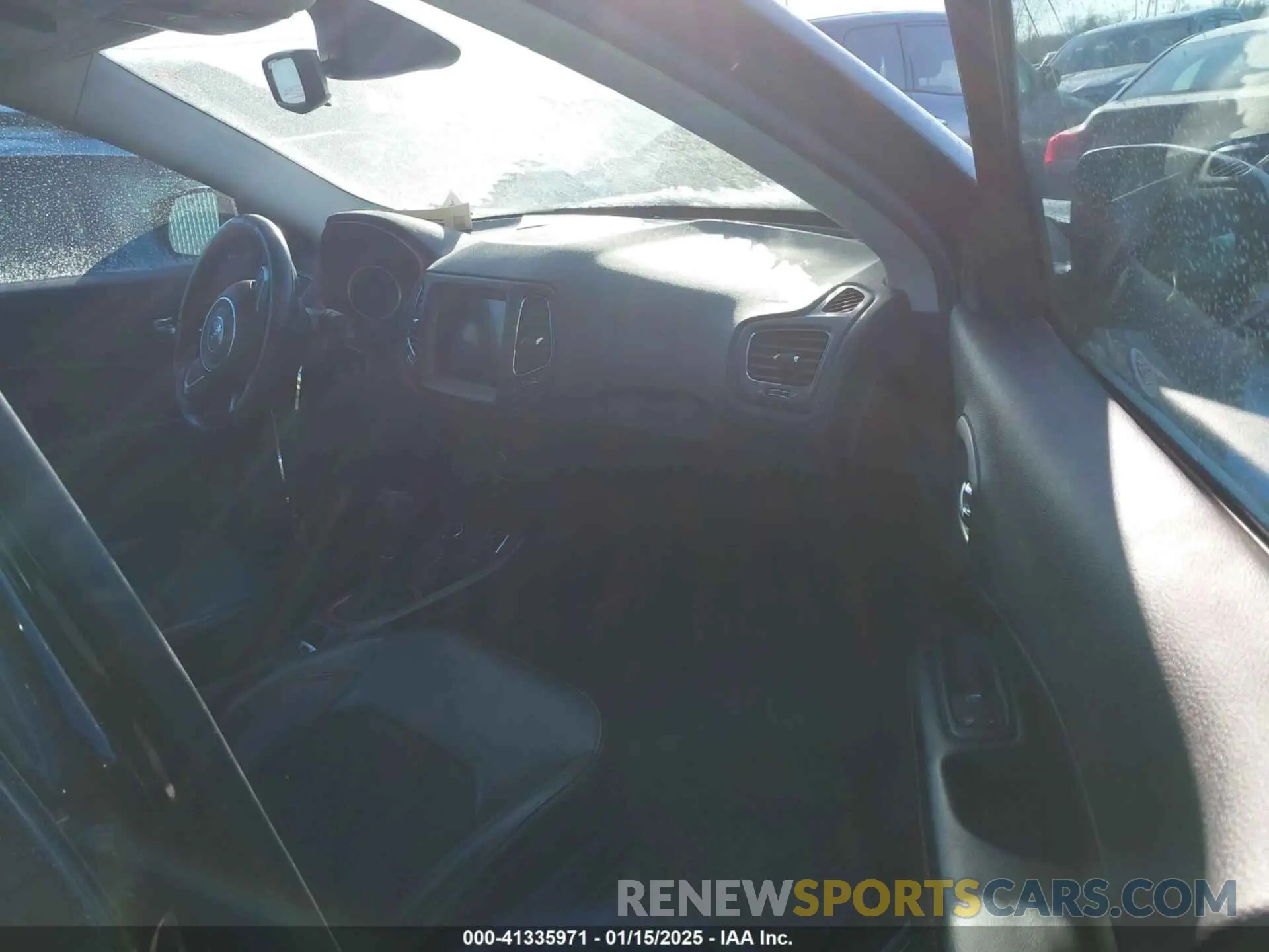 5 fotografías del automóvil dañado 3C4NJDDB0LT189312 JEEP COMPASS 2020