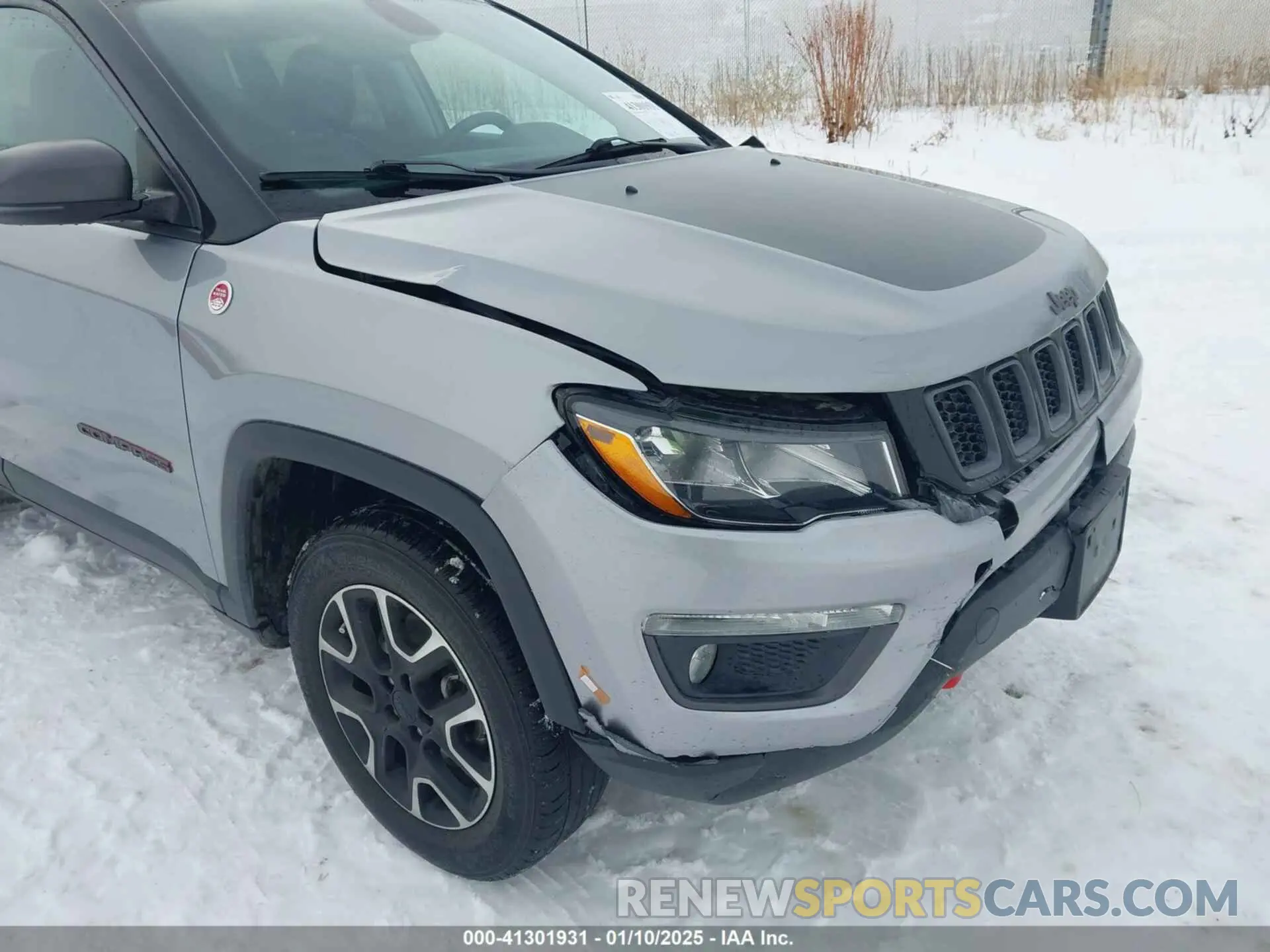 17 fotografías del automóvil dañado 3C4NJDDB1LT203329 JEEP COMPASS 2020