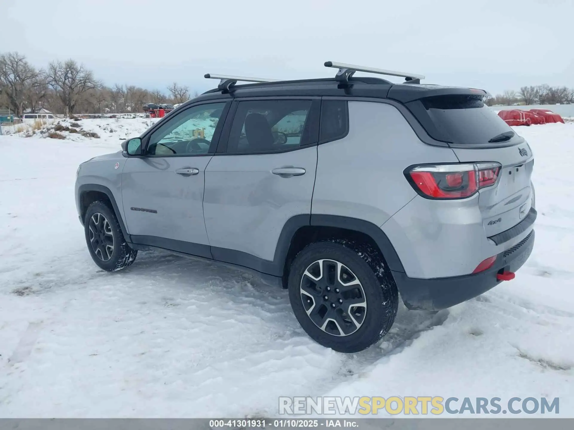 3 fotografías del automóvil dañado 3C4NJDDB1LT203329 JEEP COMPASS 2020