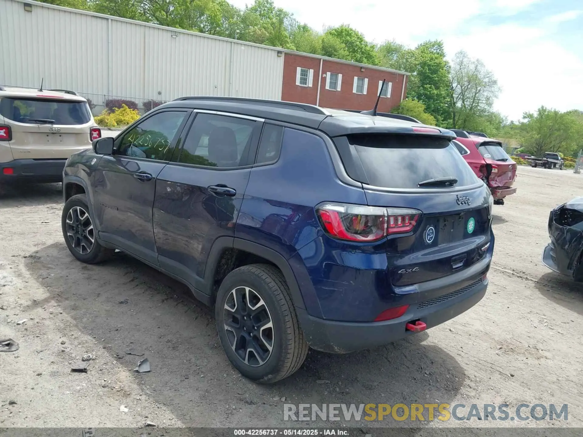 3 fotografías del automóvil dañado 3C4NJDDB1LT244981 JEEP COMPASS 2020