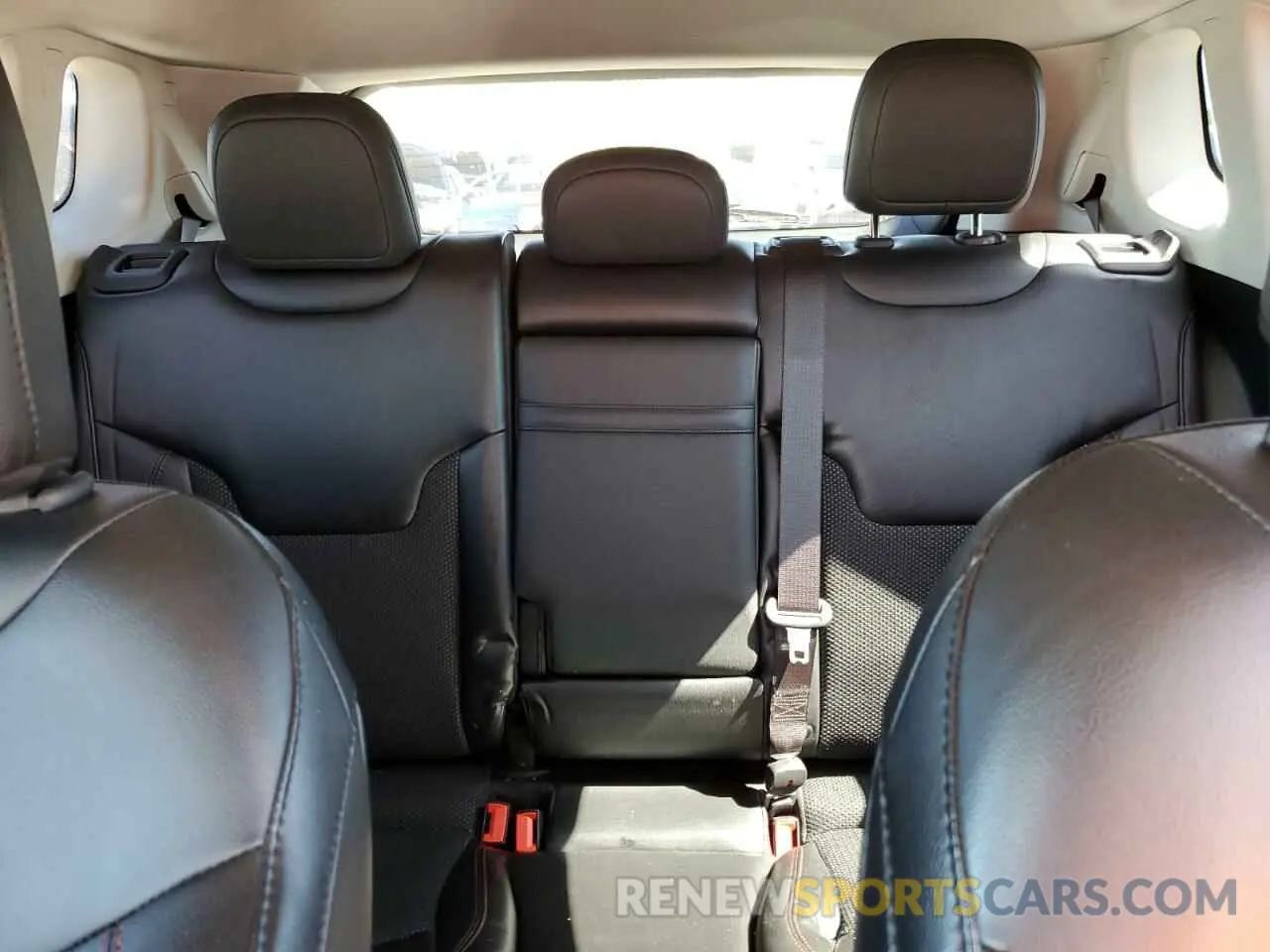 10 fotografías del automóvil dañado 3C4NJDDB2LT108889 JEEP COMPASS 2020