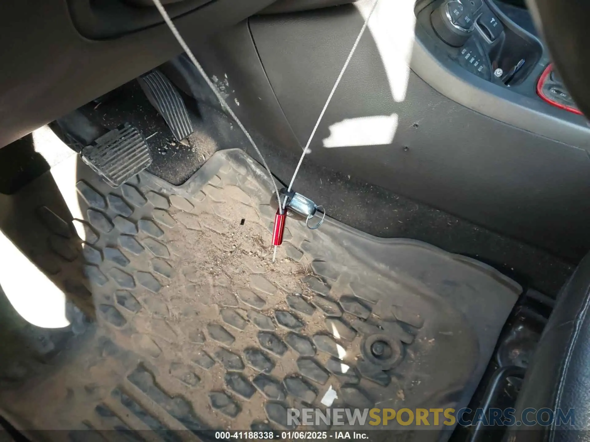 11 fotografías del automóvil dañado 3C4NJDDB2LT127619 JEEP COMPASS 2020