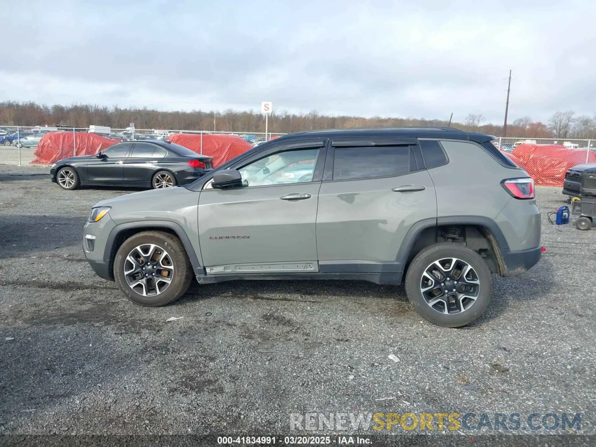 13 fotografías del automóvil dañado 3C4NJDDB2LT143948 JEEP COMPASS 2020