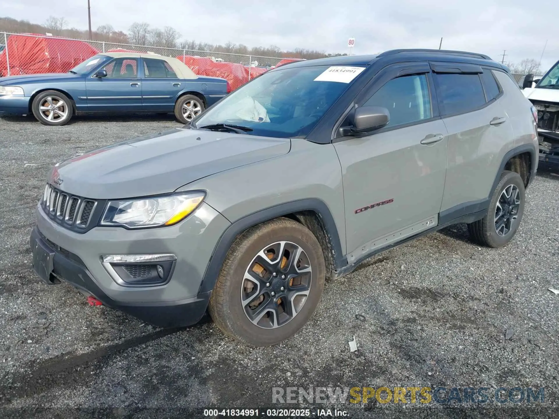 2 fotografías del automóvil dañado 3C4NJDDB2LT143948 JEEP COMPASS 2020