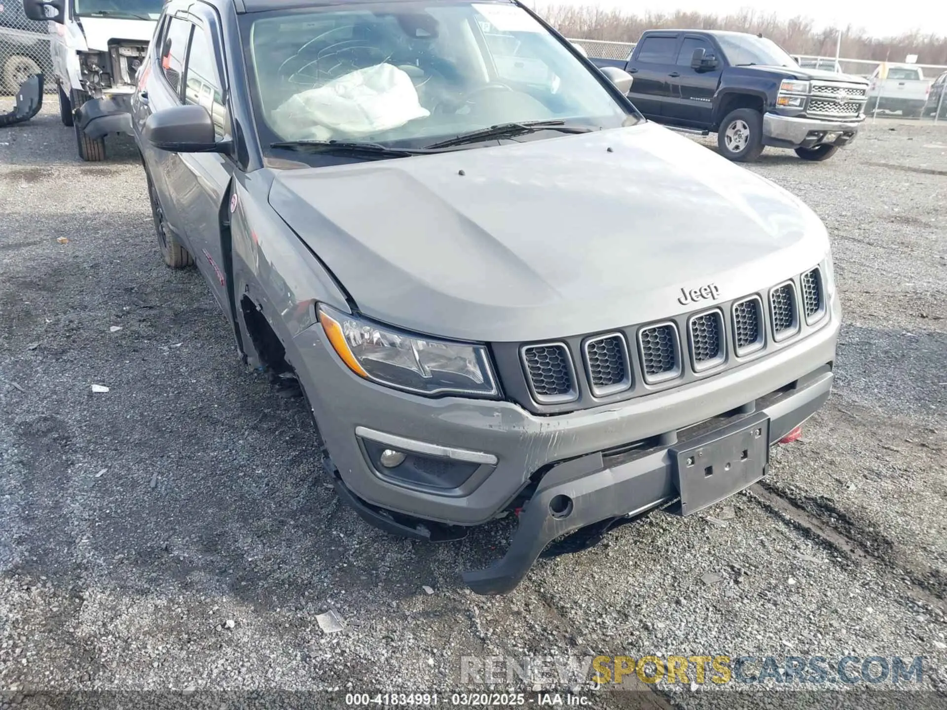 6 fotografías del automóvil dañado 3C4NJDDB2LT143948 JEEP COMPASS 2020