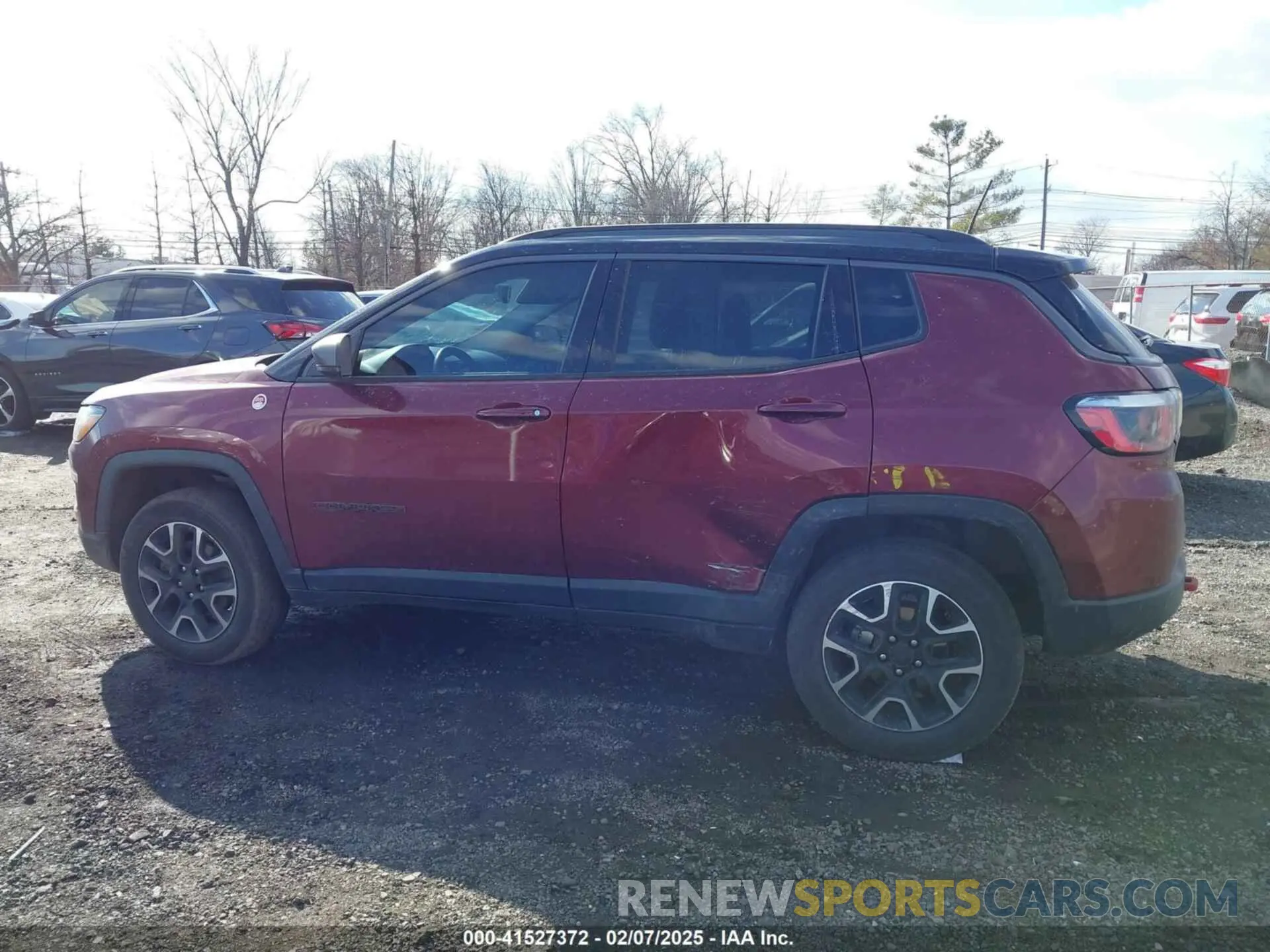 14 fotografías del automóvil dañado 3C4NJDDB2LT239384 JEEP COMPASS 2020