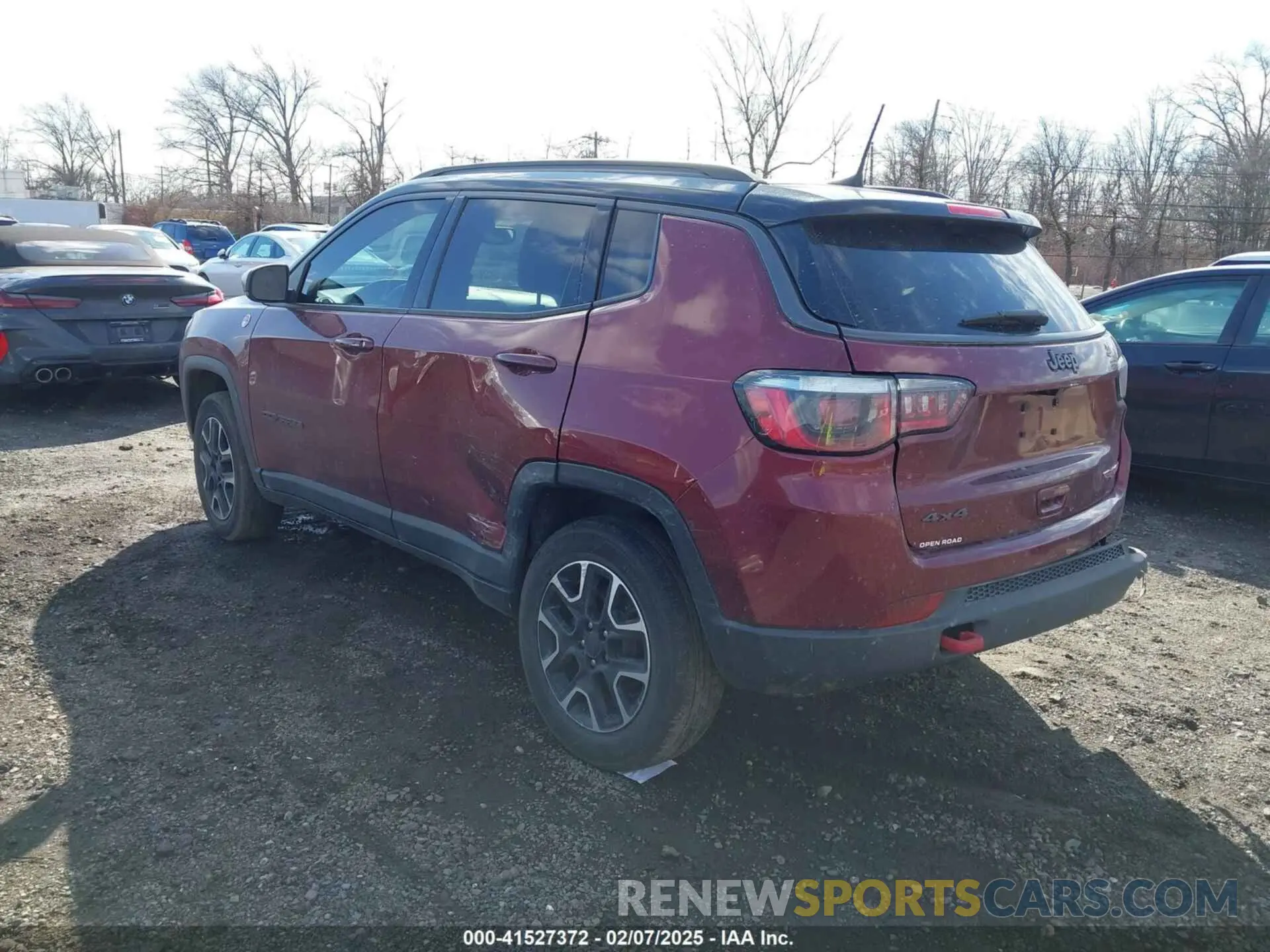 3 fotografías del automóvil dañado 3C4NJDDB2LT239384 JEEP COMPASS 2020