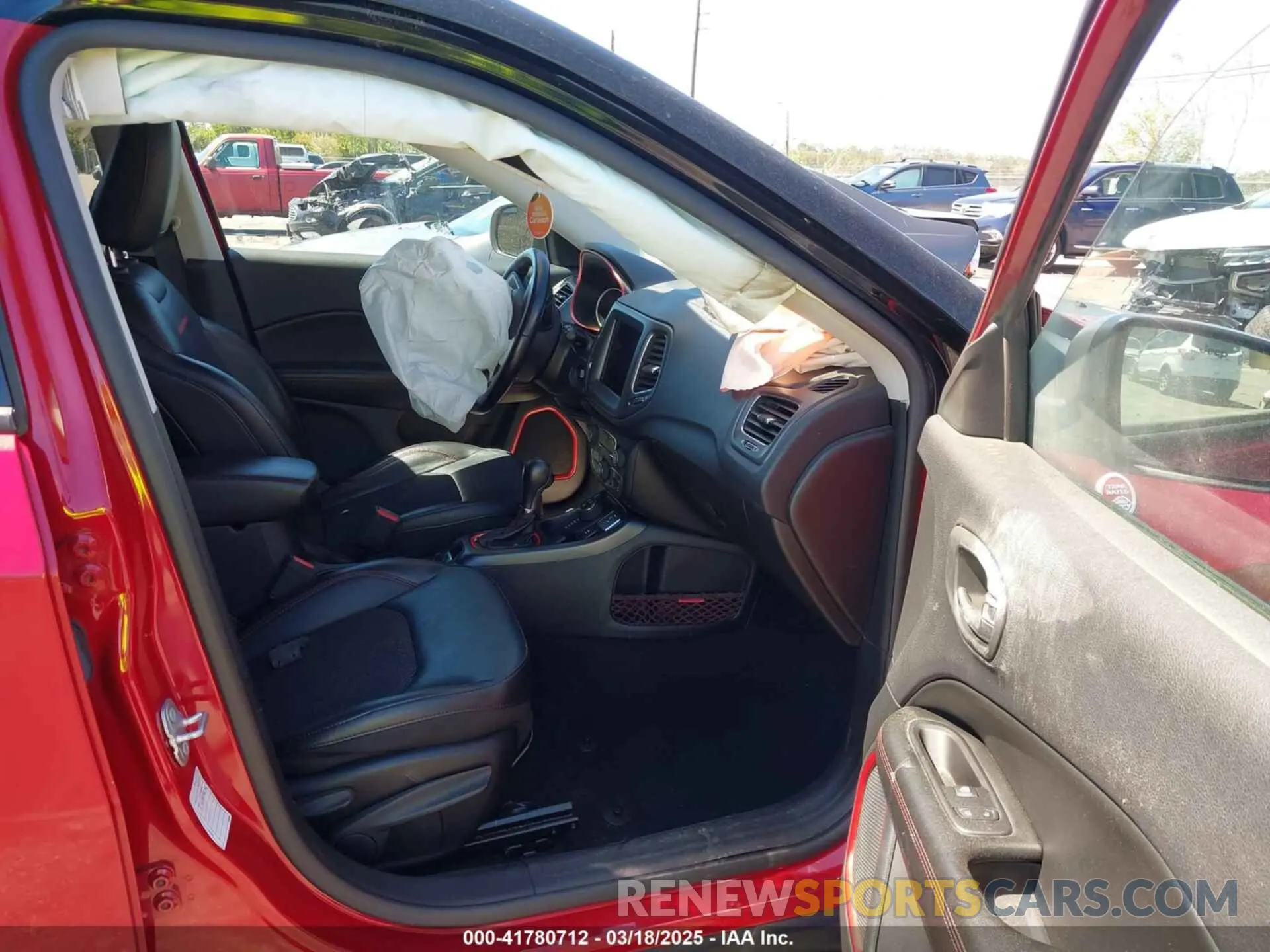 5 fotografías del automóvil dañado 3C4NJDDB3LT207849 JEEP COMPASS 2020