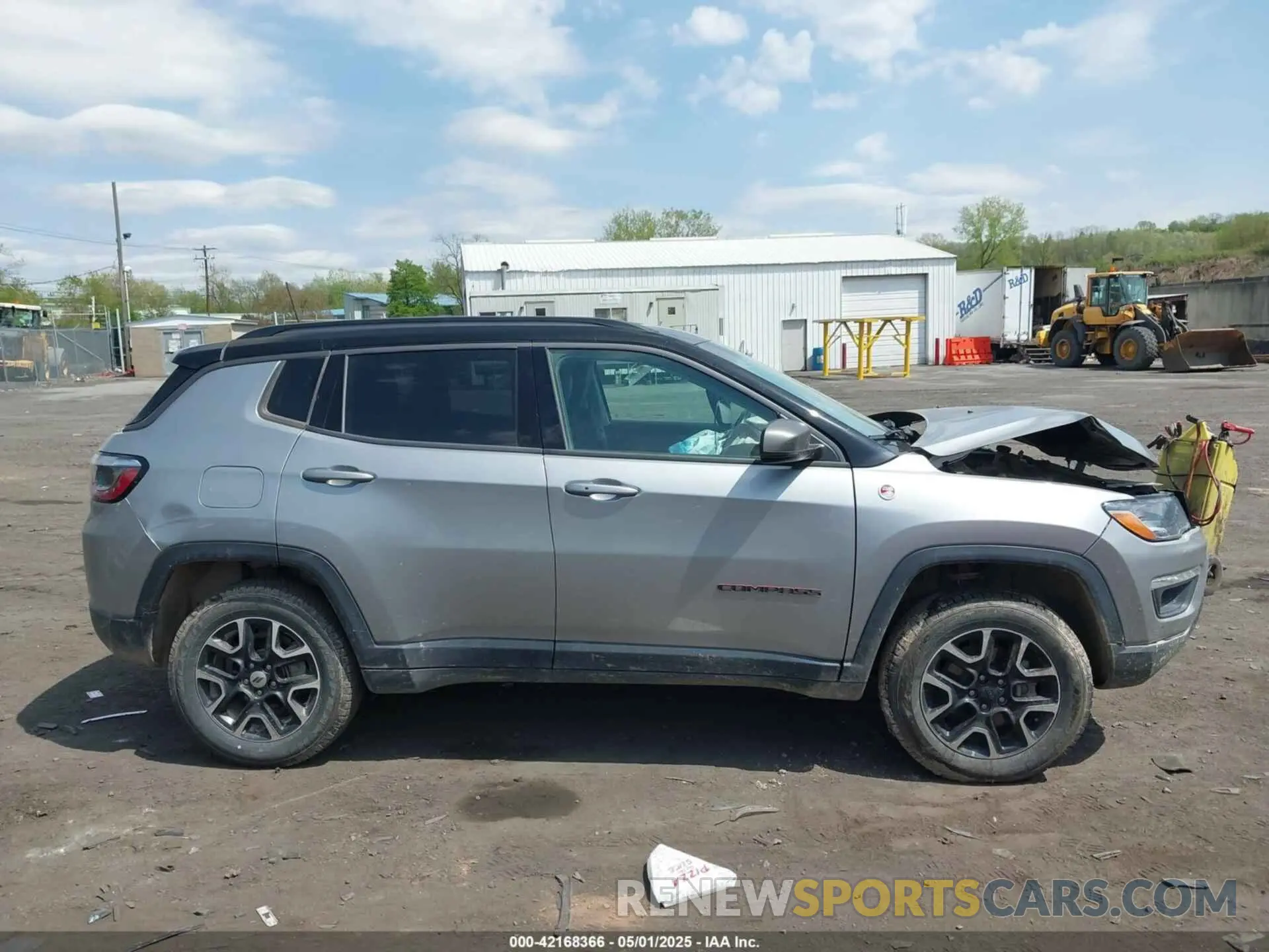 13 fotografías del automóvil dañado 3C4NJDDB4LT171685 JEEP COMPASS 2020