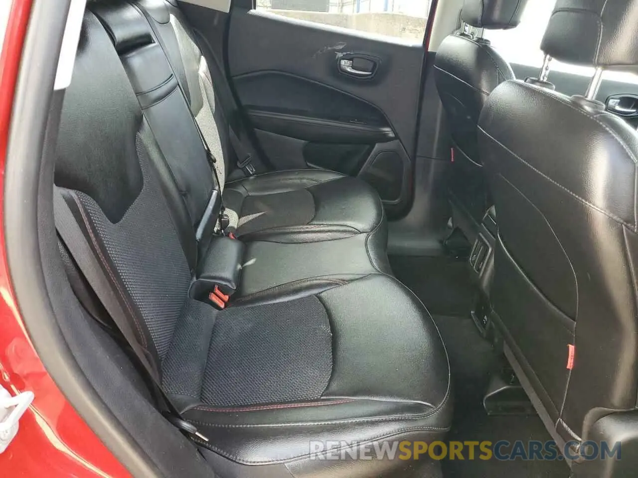 11 fotografías del automóvil dañado 3C4NJDDB5LT123810 JEEP COMPASS 2020
