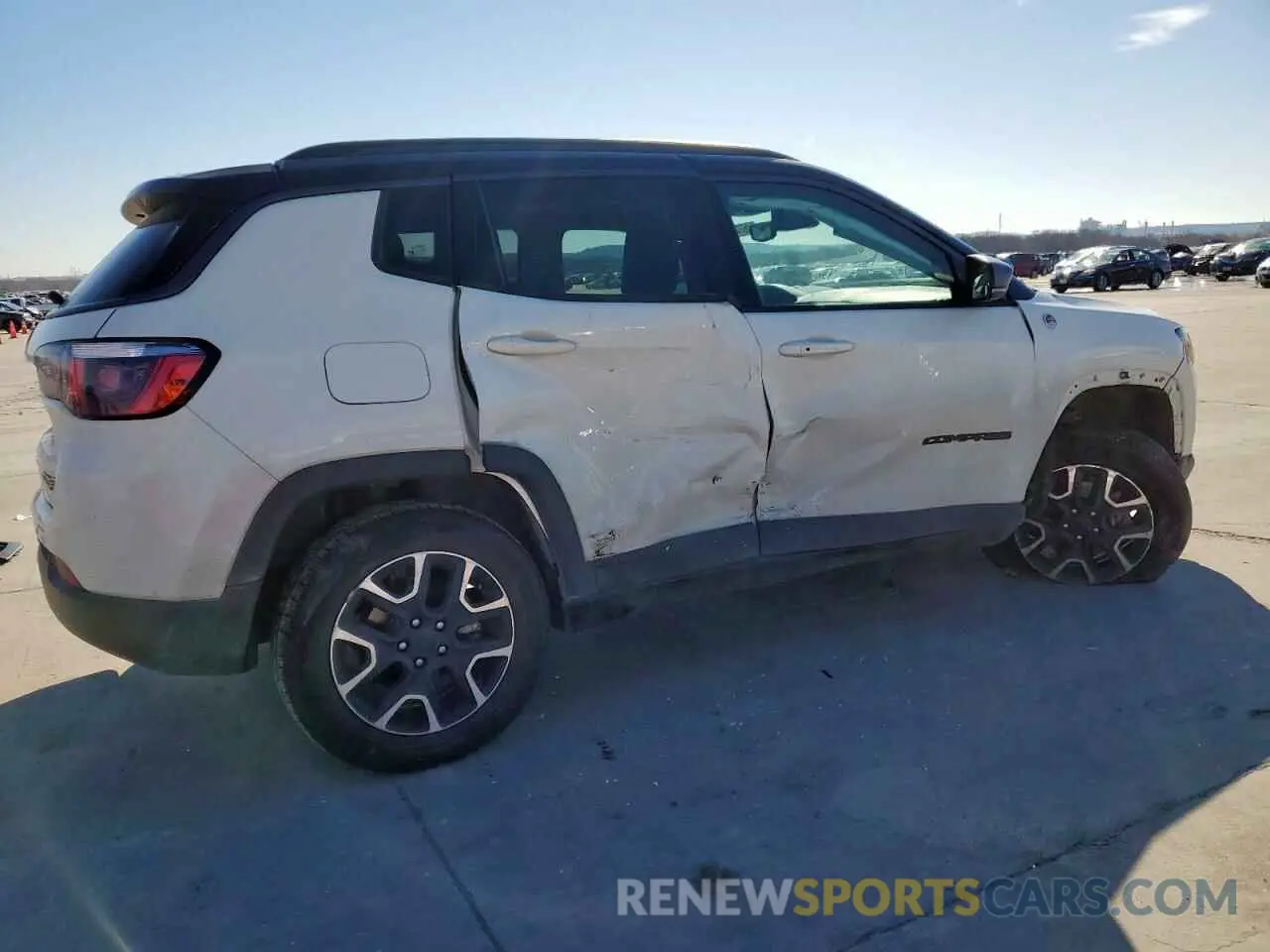 3 fotografías del automóvil dañado 3C4NJDDB7LT118561 JEEP COMPASS 2020