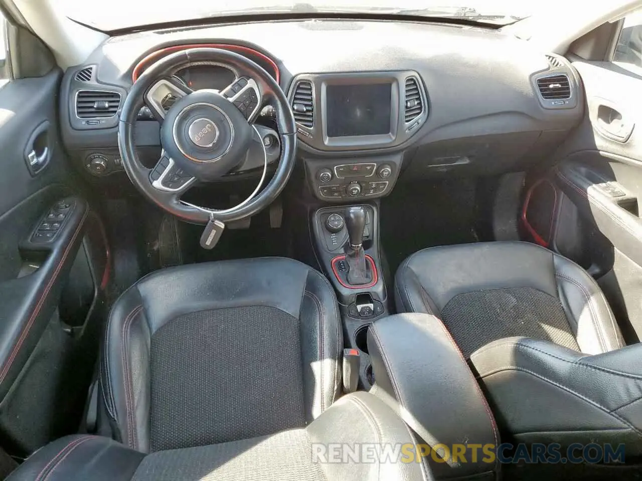 8 fotografías del automóvil dañado 3C4NJDDB7LT118561 JEEP COMPASS 2020