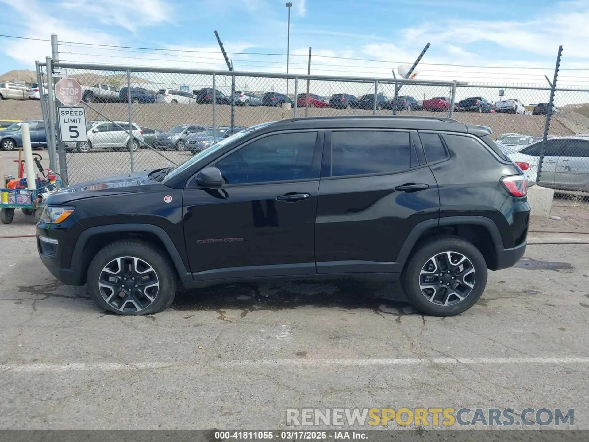 14 fotografías del automóvil dañado 3C4NJDDB7LT129673 JEEP COMPASS 2020