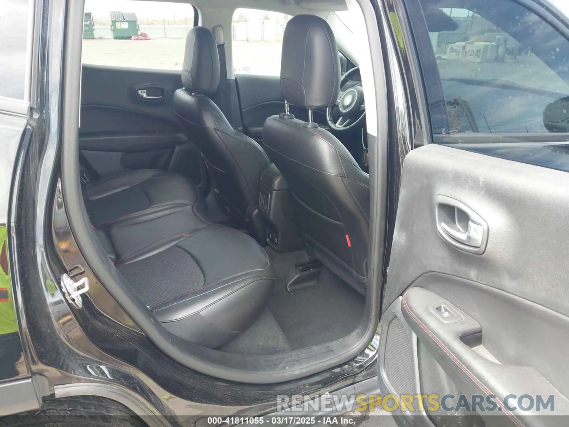 8 fotografías del automóvil dañado 3C4NJDDB7LT129673 JEEP COMPASS 2020