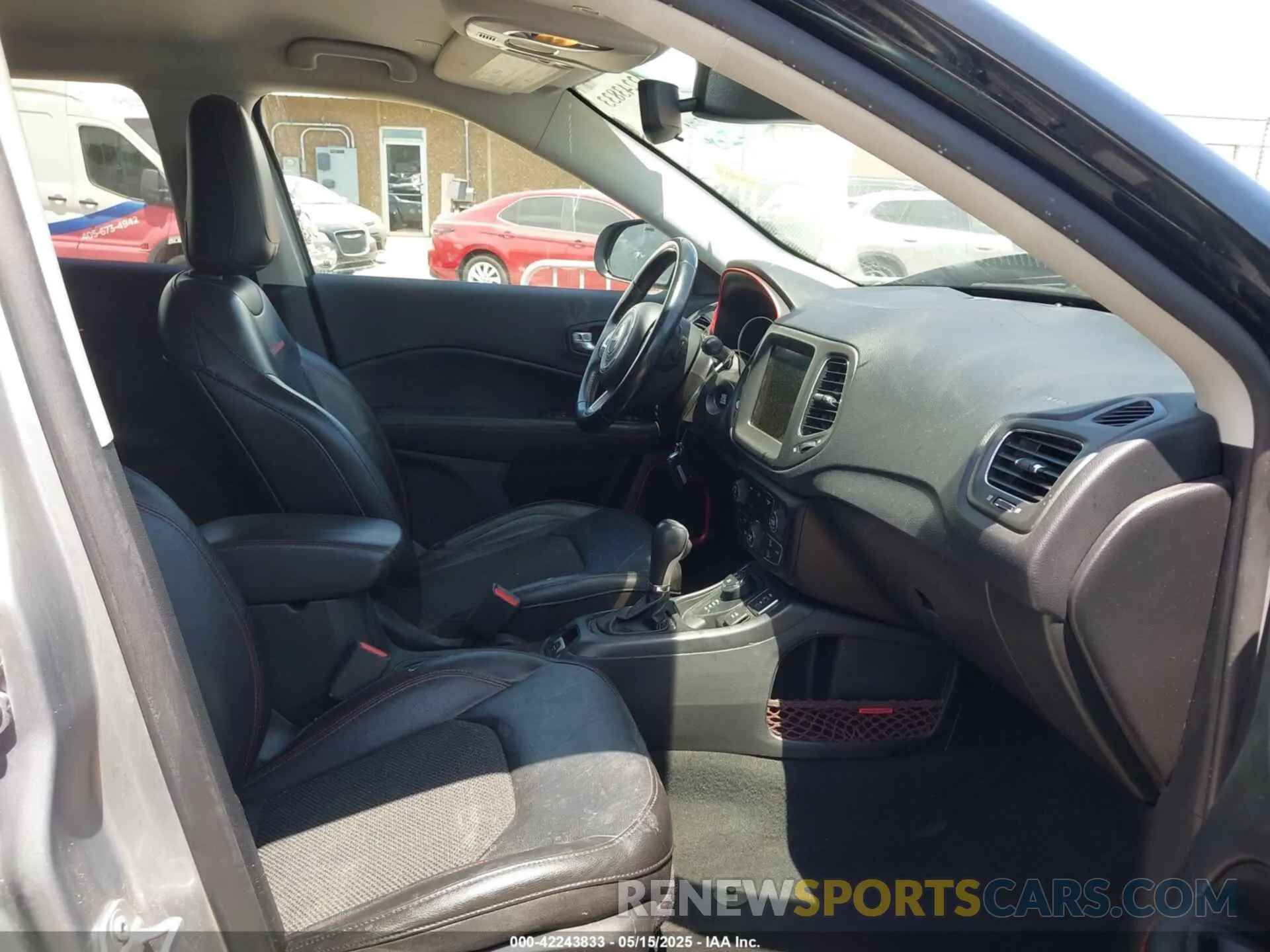 5 fotografías del automóvil dañado 3C4NJDDB7LT159532 JEEP COMPASS 2020