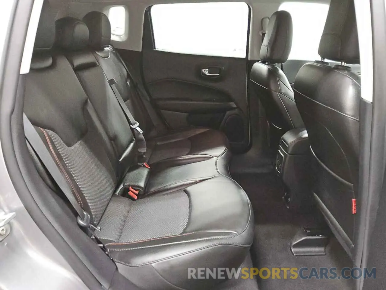 11 fotografías del automóvil dañado 3C4NJDDB7LT163533 JEEP COMPASS 2020