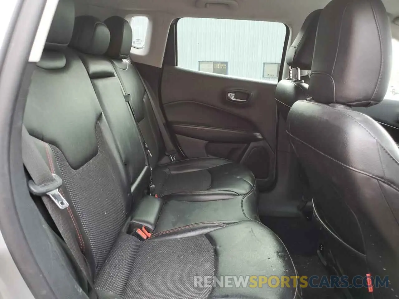 11 fotografías del automóvil dañado 3C4NJDDB7LT171664 JEEP COMPASS 2020